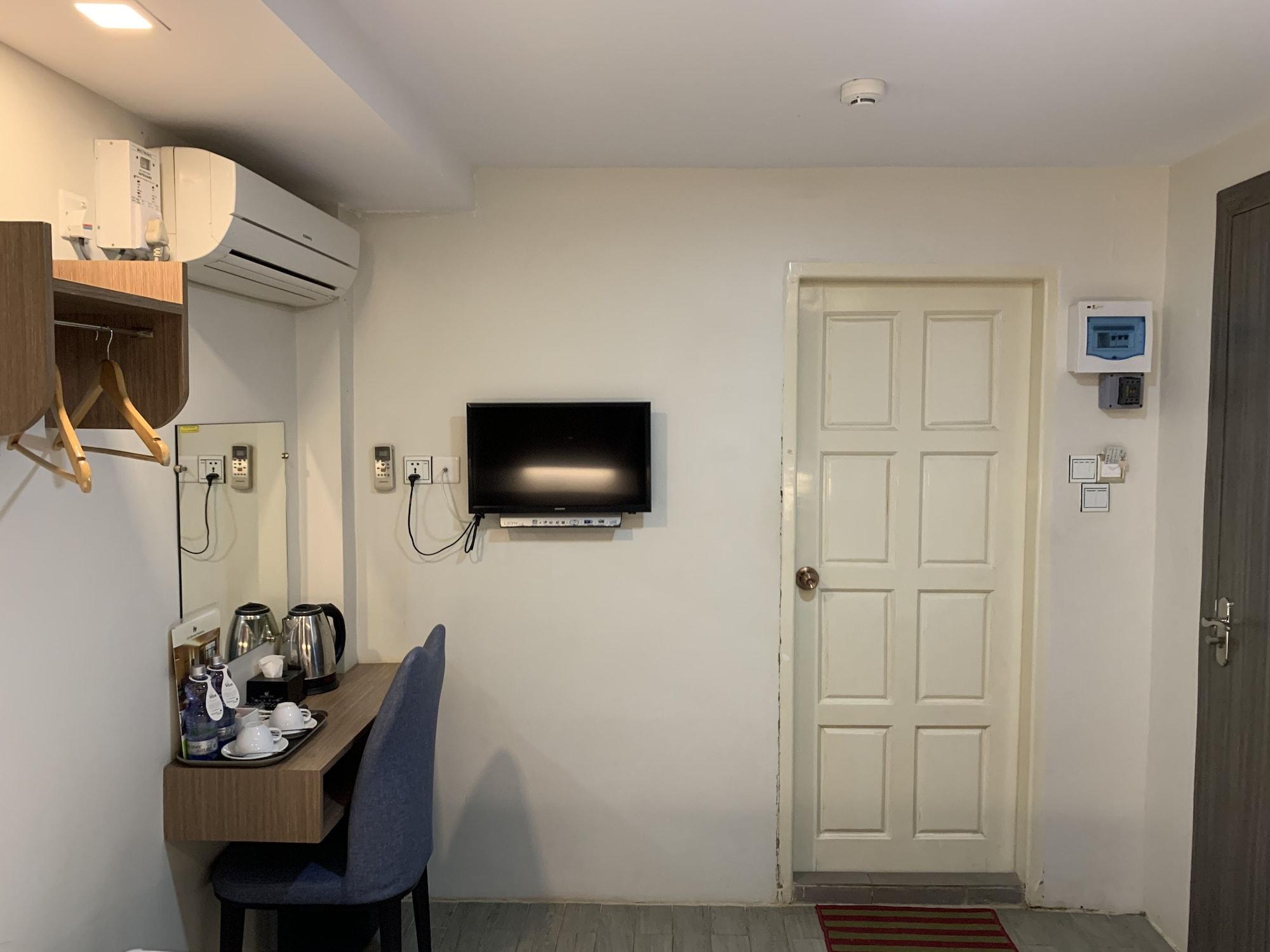 The Vibe Inn Yangon Bagian luar foto