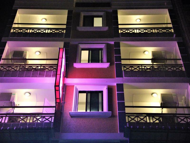 The Vibe Inn Yangon Bagian luar foto