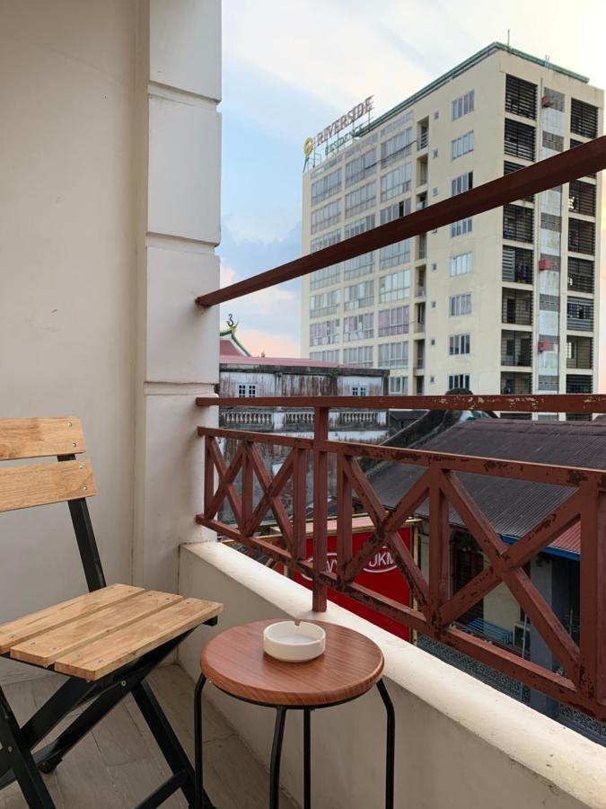 The Vibe Inn Yangon Bagian luar foto
