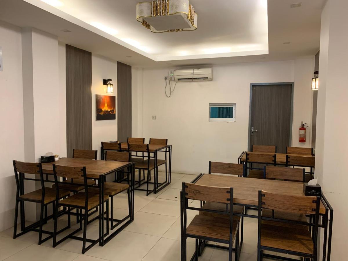 The Vibe Inn Yangon Bagian luar foto